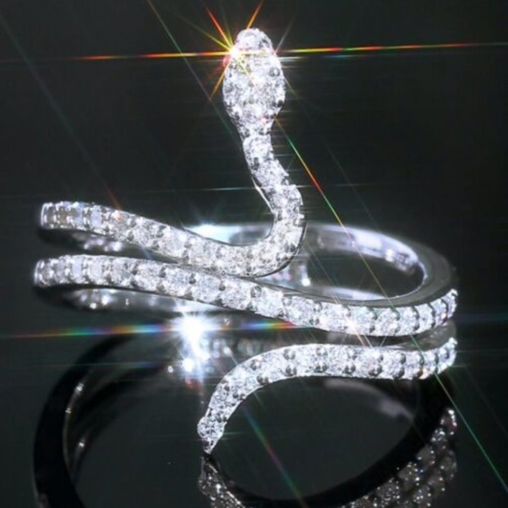 New 925 Sterling Silver White Sapphire Ring - Picture 3 of 5